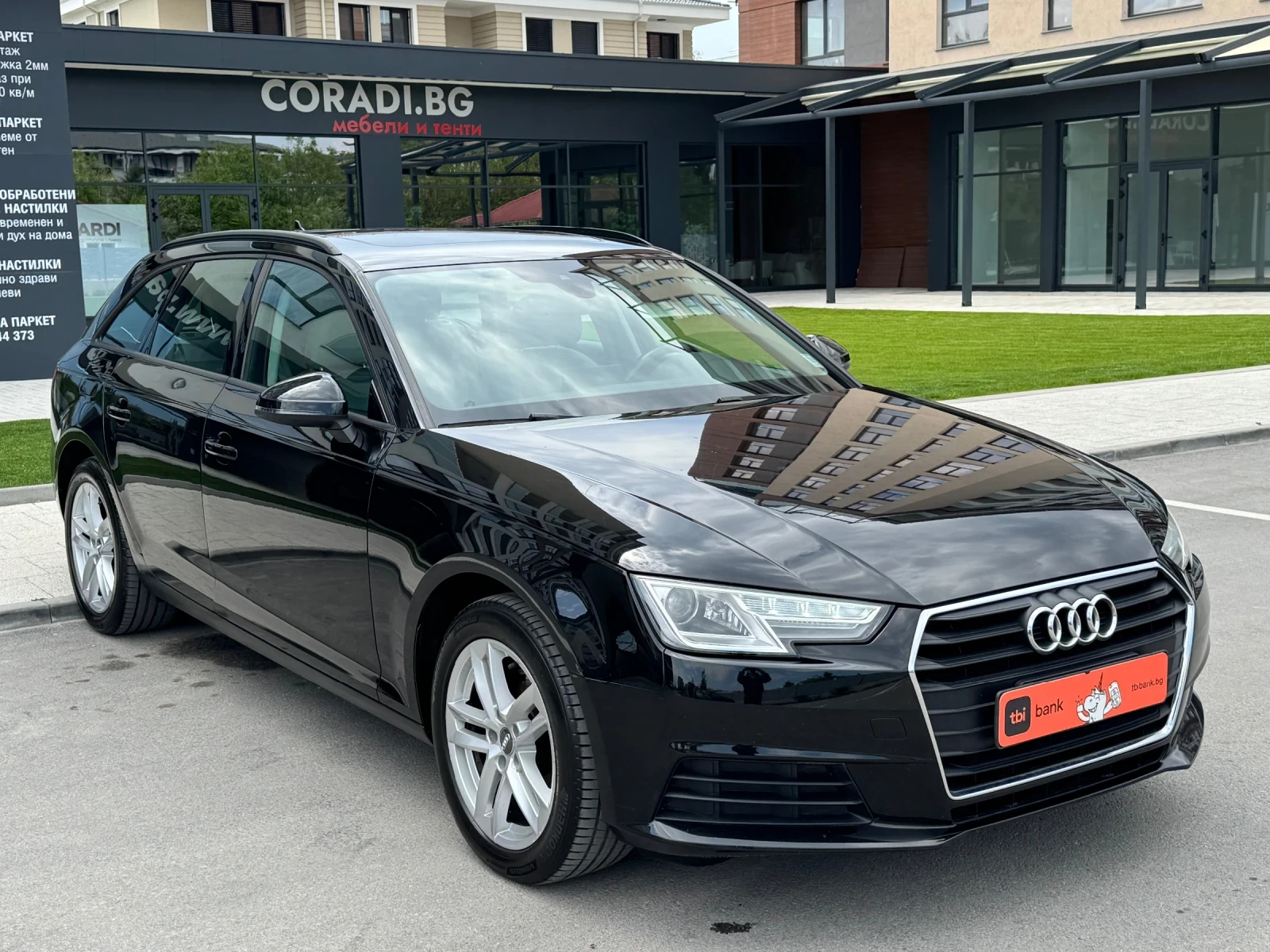 Audi A4 2.0 TDi* FACELIFT* ПАНОРАМА* 150 КС* EURO 6, снимка 4 - Автомобили и джипове - 54355401