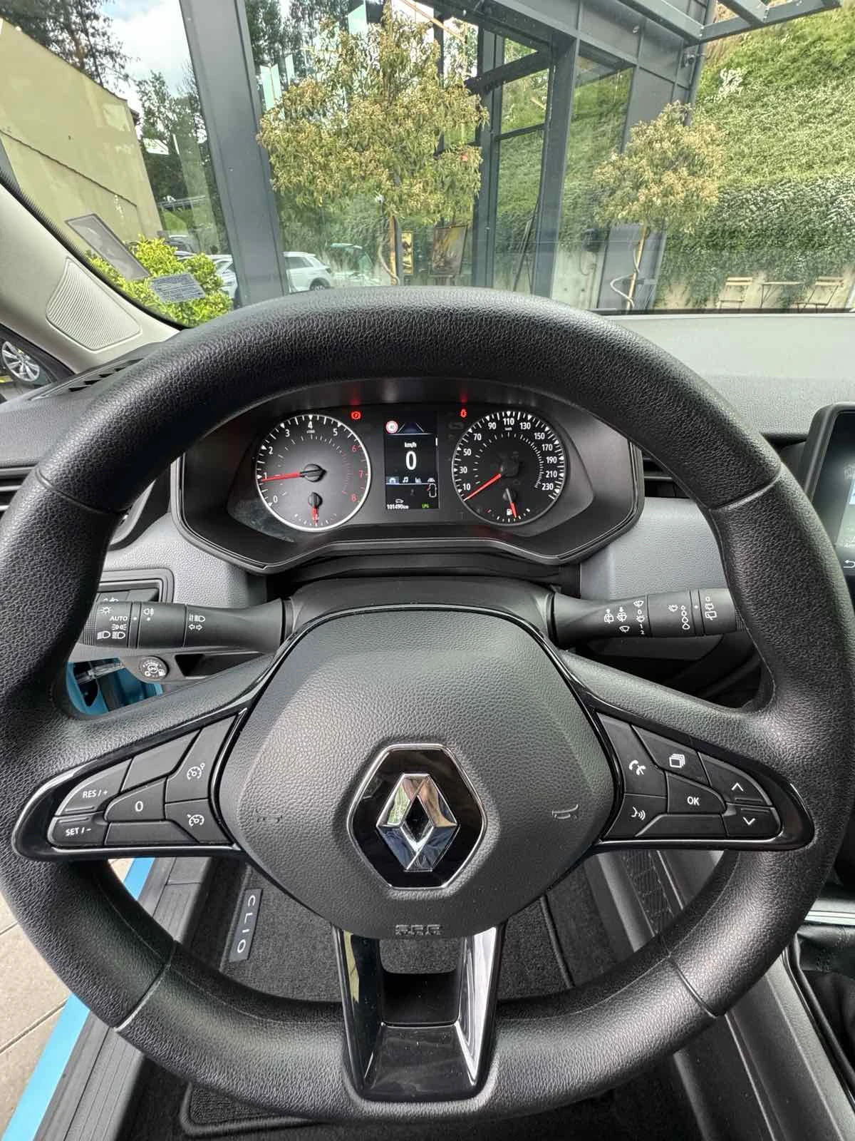 Renault Clio ГАЗ-БЕНЗИН, снимка 14 - Автомобили и джипове - 54520950