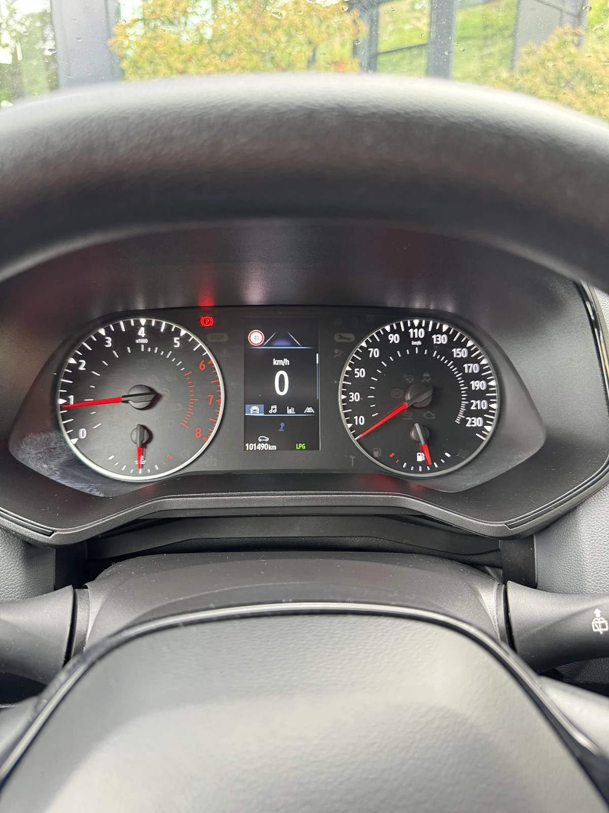 Renault Clio ГАЗ-БЕНЗИН, снимка 17 - Автомобили и джипове - 54520950
