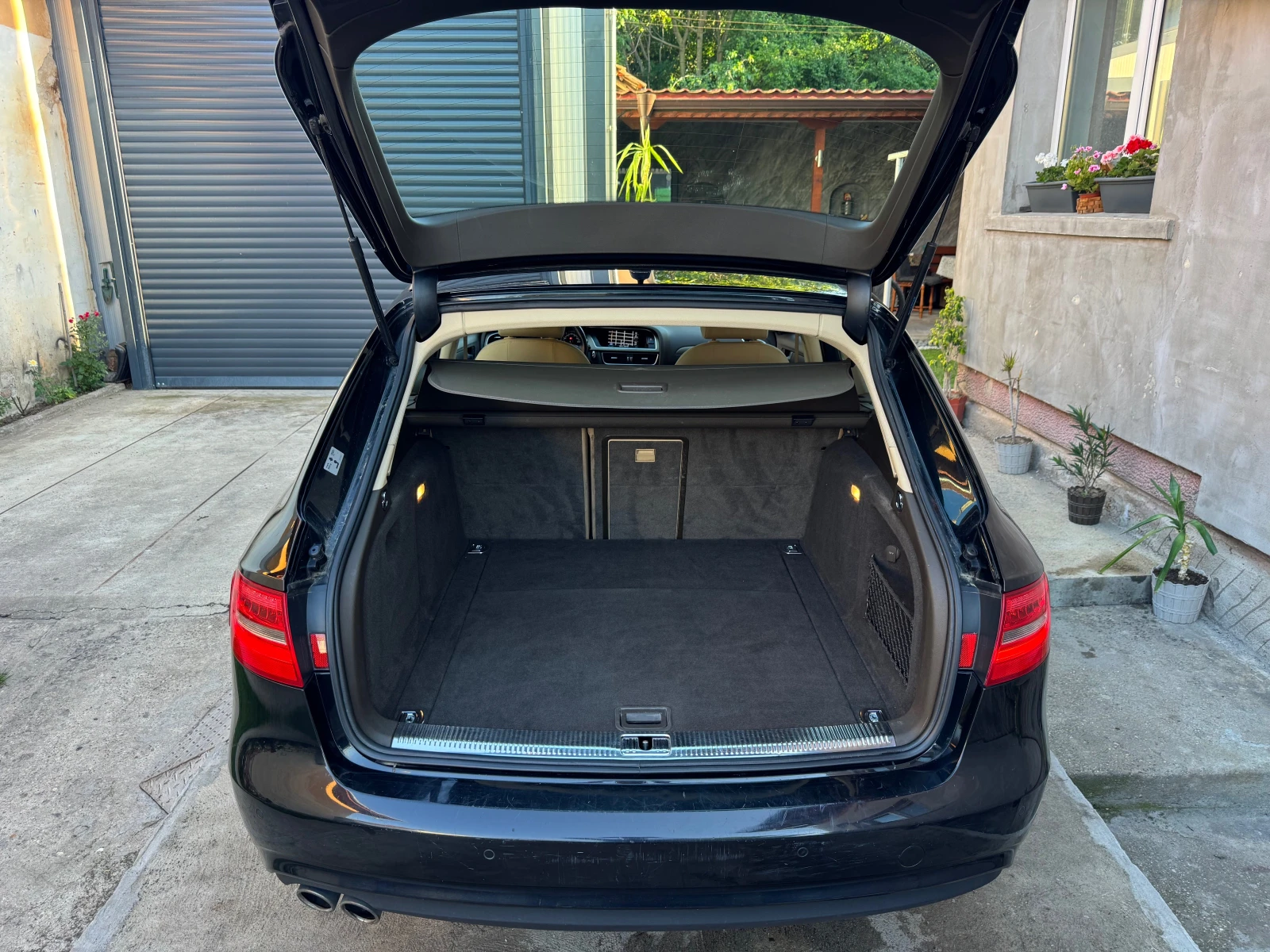 Audi A4 2.0TDi-quattro, снимка 15 - Автомобили и джипове - 55087272