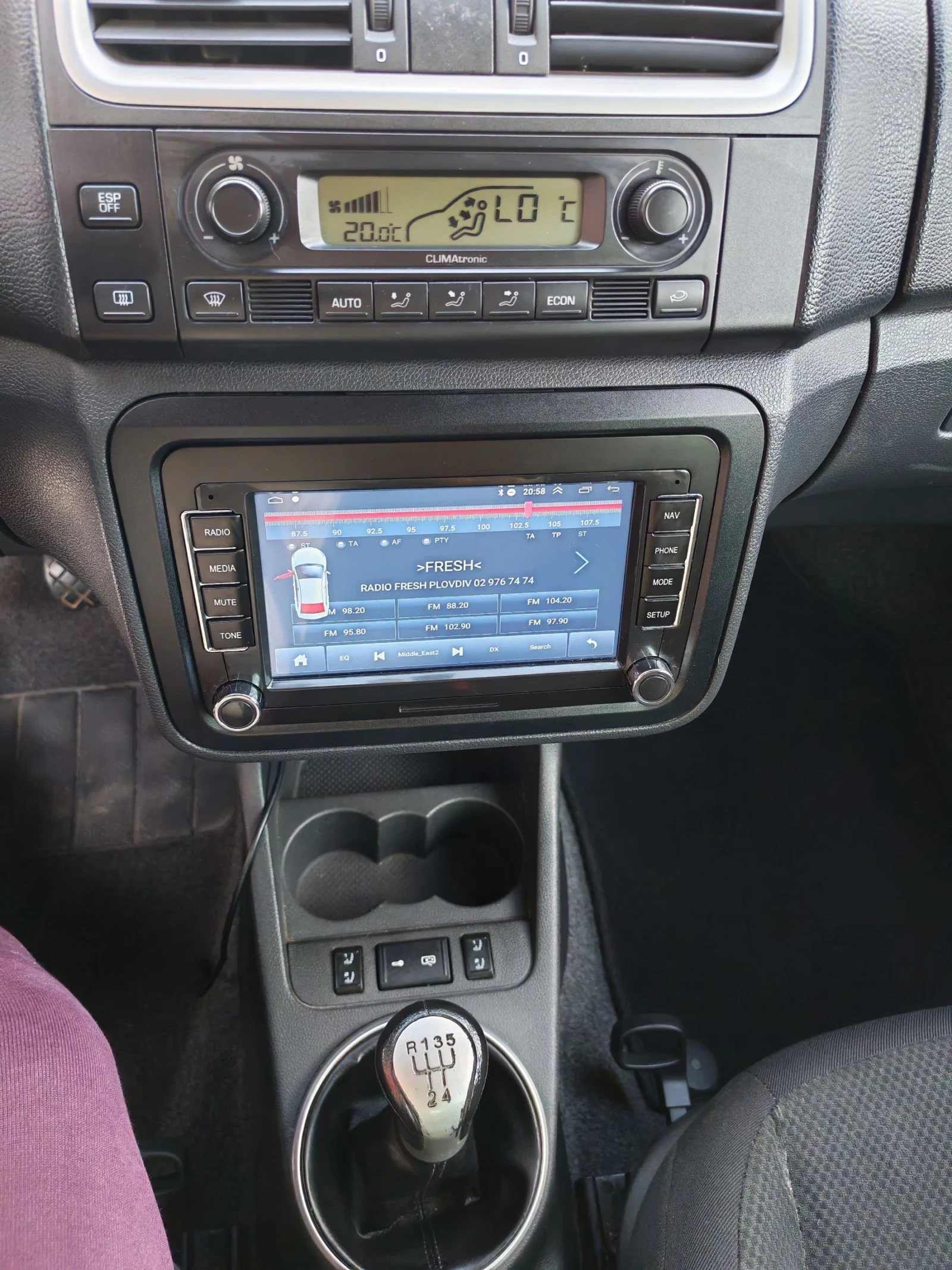Skoda Fabia 1.9TDI климатраник ТОП състояние, снимка 10 - Автомобили и джипове - 54698218