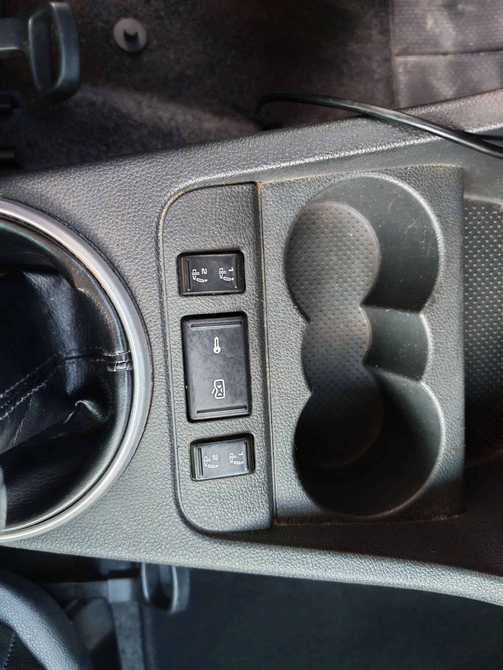 Skoda Fabia 1.9TDI климатраник ТОП състояние, снимка 9 - Автомобили и джипове - 54698218