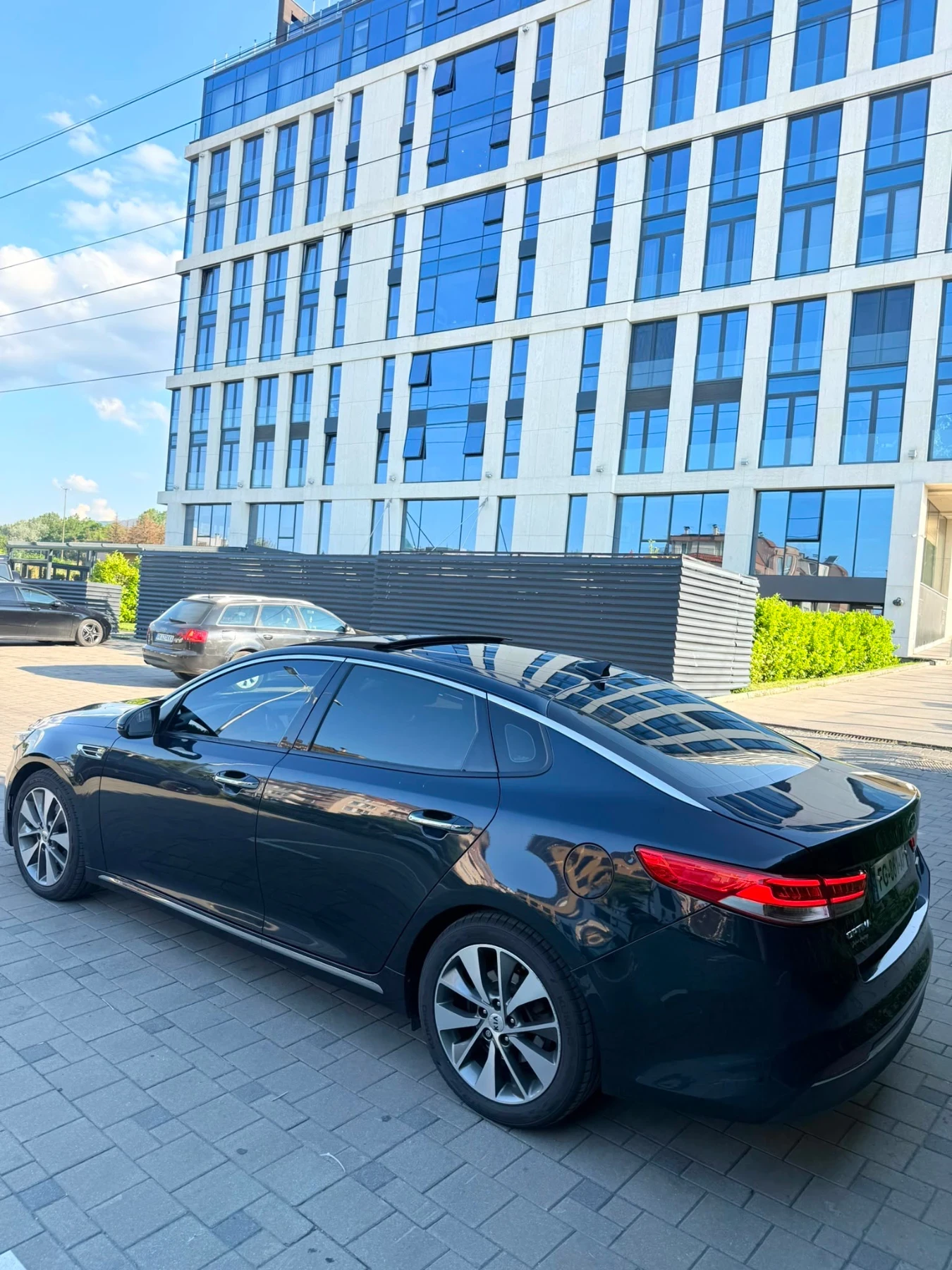 Kia Optima 1.7 CRDI , снимка 4 - Автомобили и джипове - 55073615