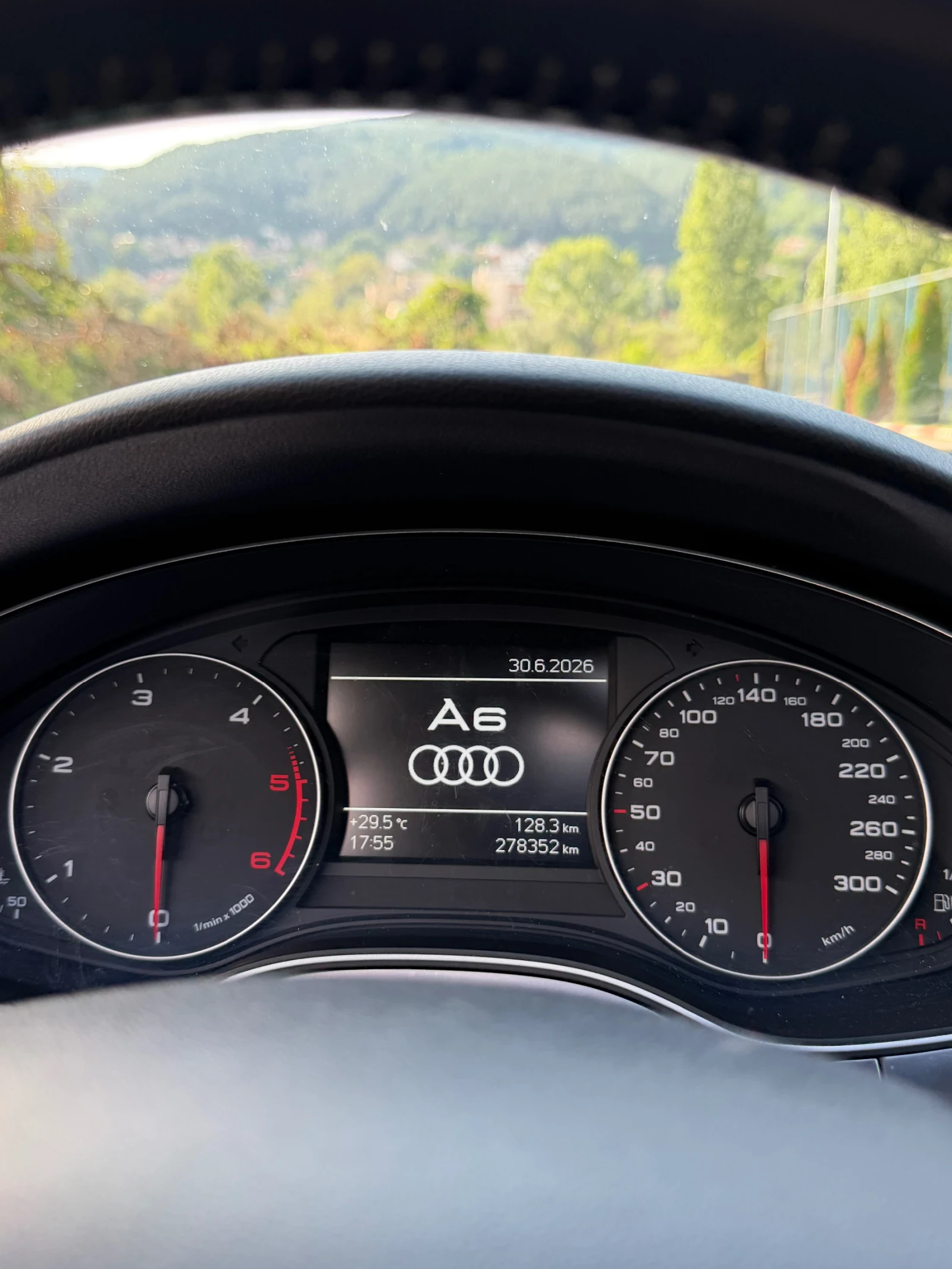 Audi A6, снимка 9 - Автомобили и джипове - 55104037