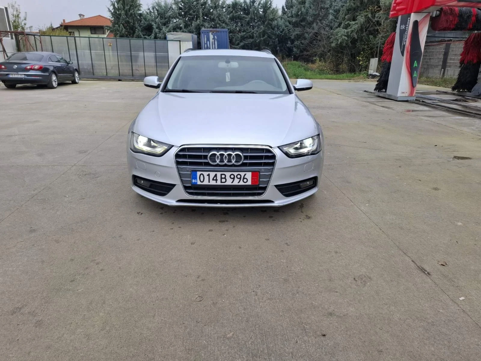 Audi A4 2.0, снимка 6 - Автомобили и джипове - 55158135