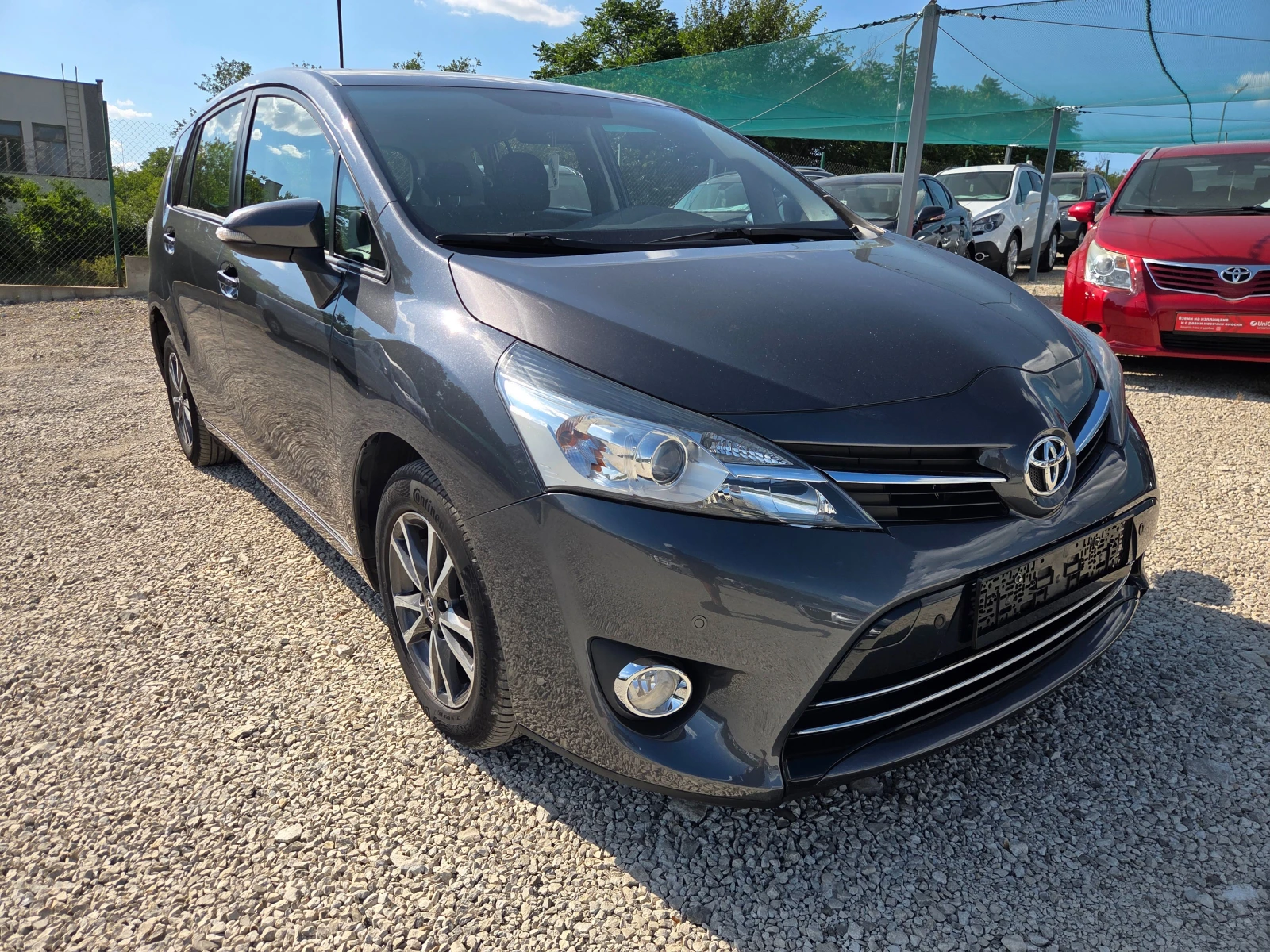 Toyota Verso 1.8 147k.c Facelift Швейцария, снимка 3 - Автомобили и джипове - 55192289