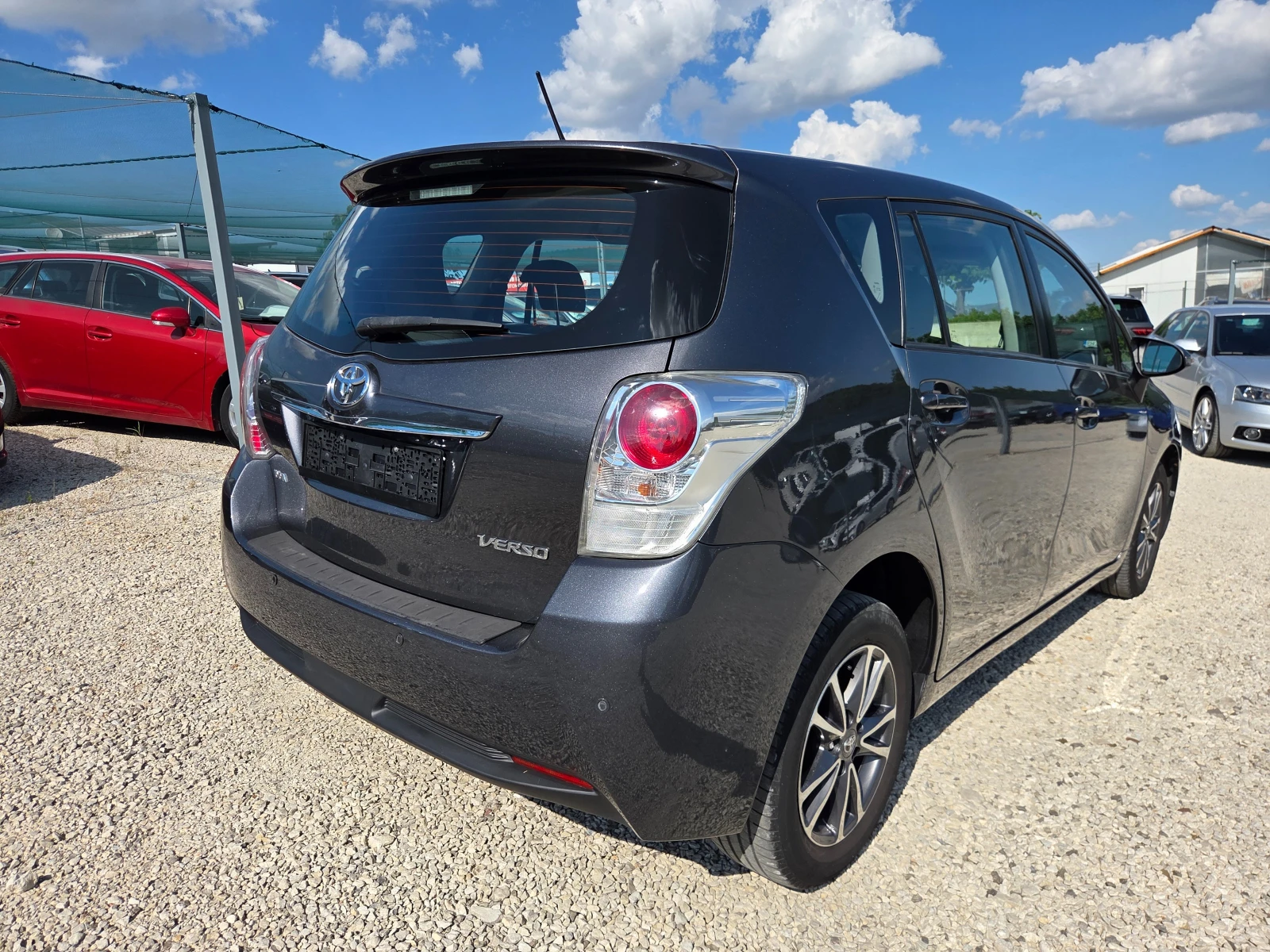 Toyota Verso 1.8 147k.c Facelift Швейцария, снимка 4 - Автомобили и джипове - 55192289