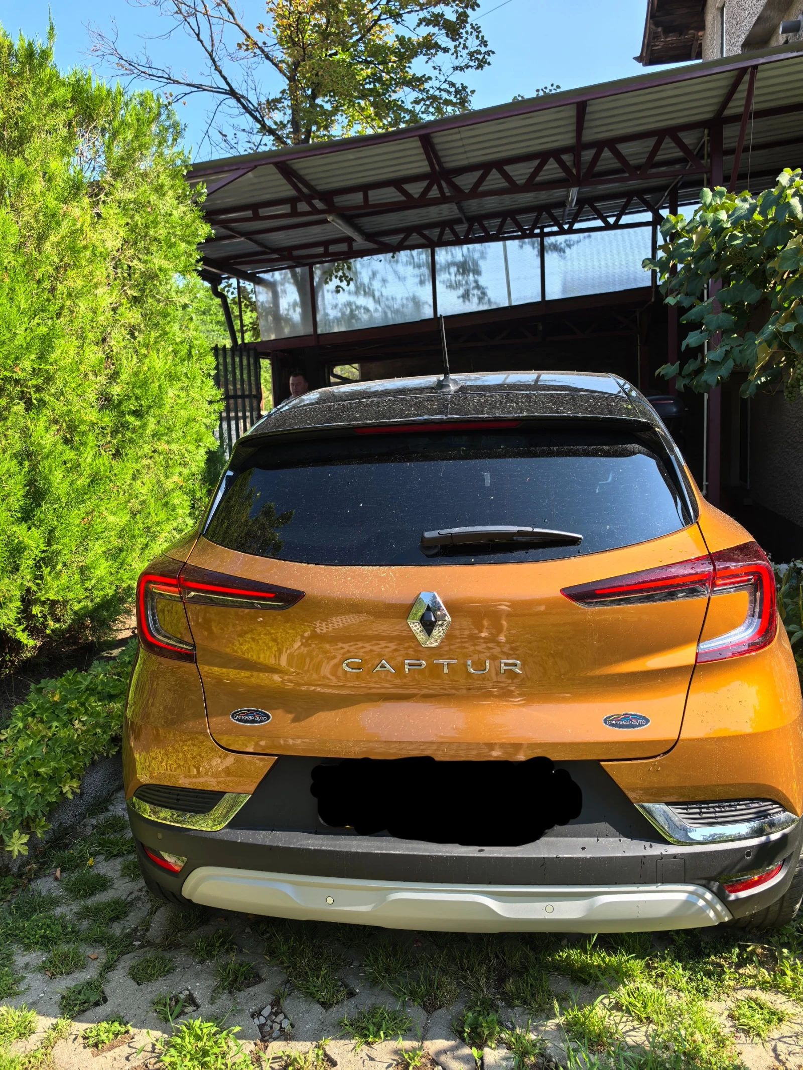 Renault Captur, снимка 2 - Автомобили и джипове - 55340880