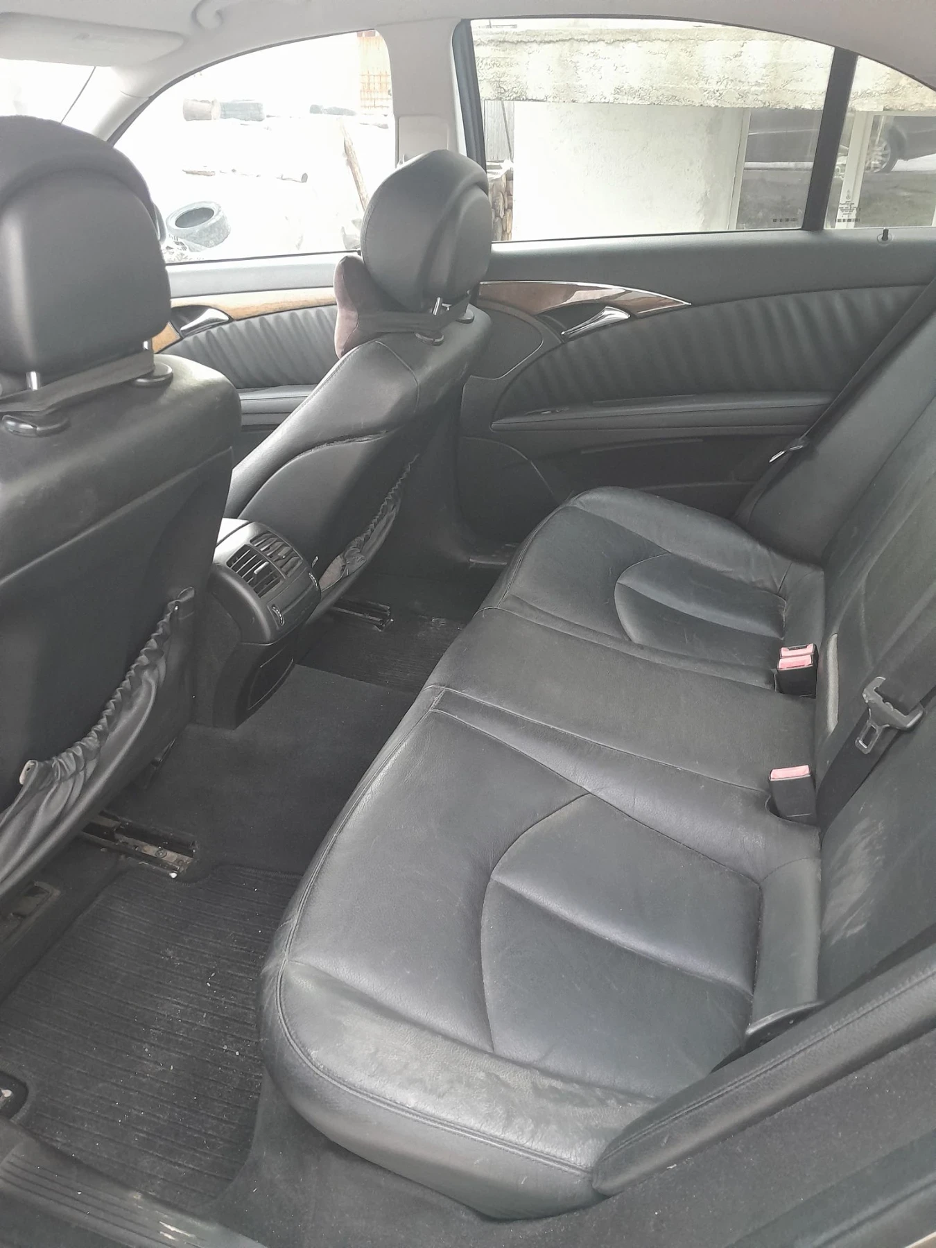 Mercedes-Benz E 320 Cdi, снимка 10 - Автомобили и джипове - 55545129