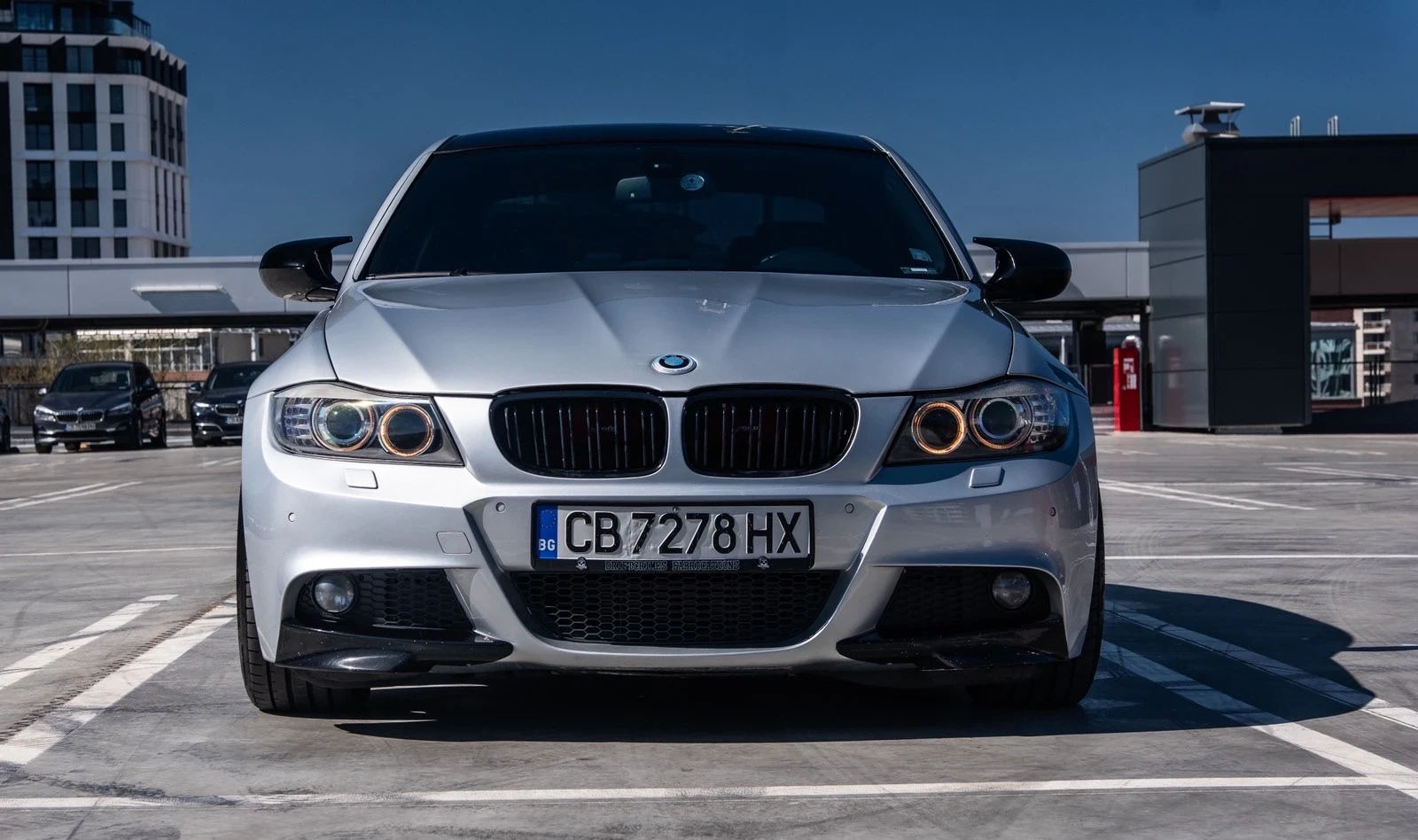 BMW 330