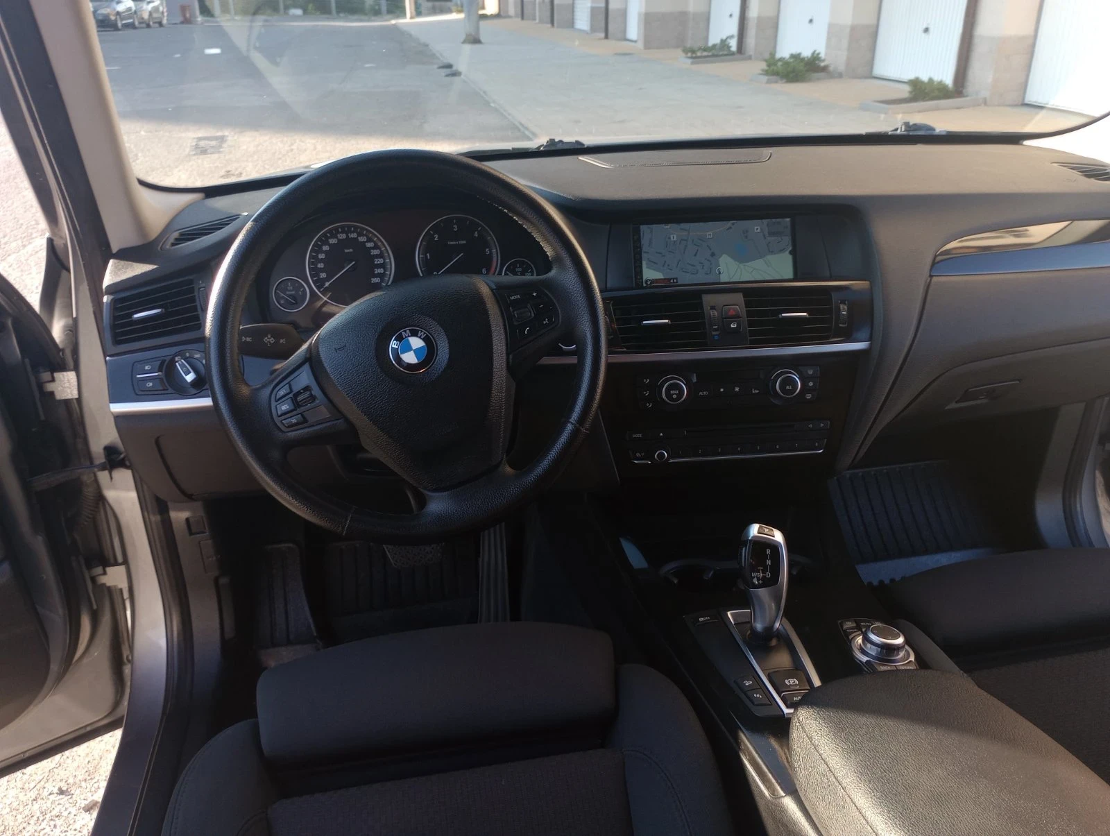 BMW X3, снимка 11 - Автомобили и джипове - 55638641