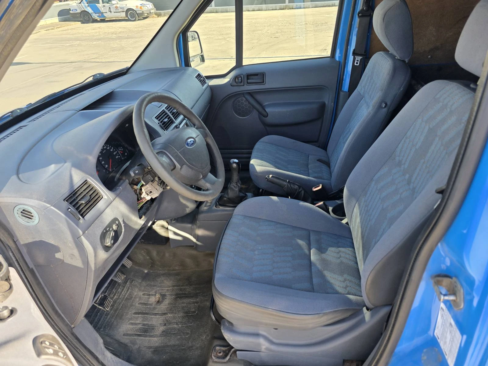 Ford Connect 1.8 TDCI, снимка 11 - Автомобили и джипове - 56395220