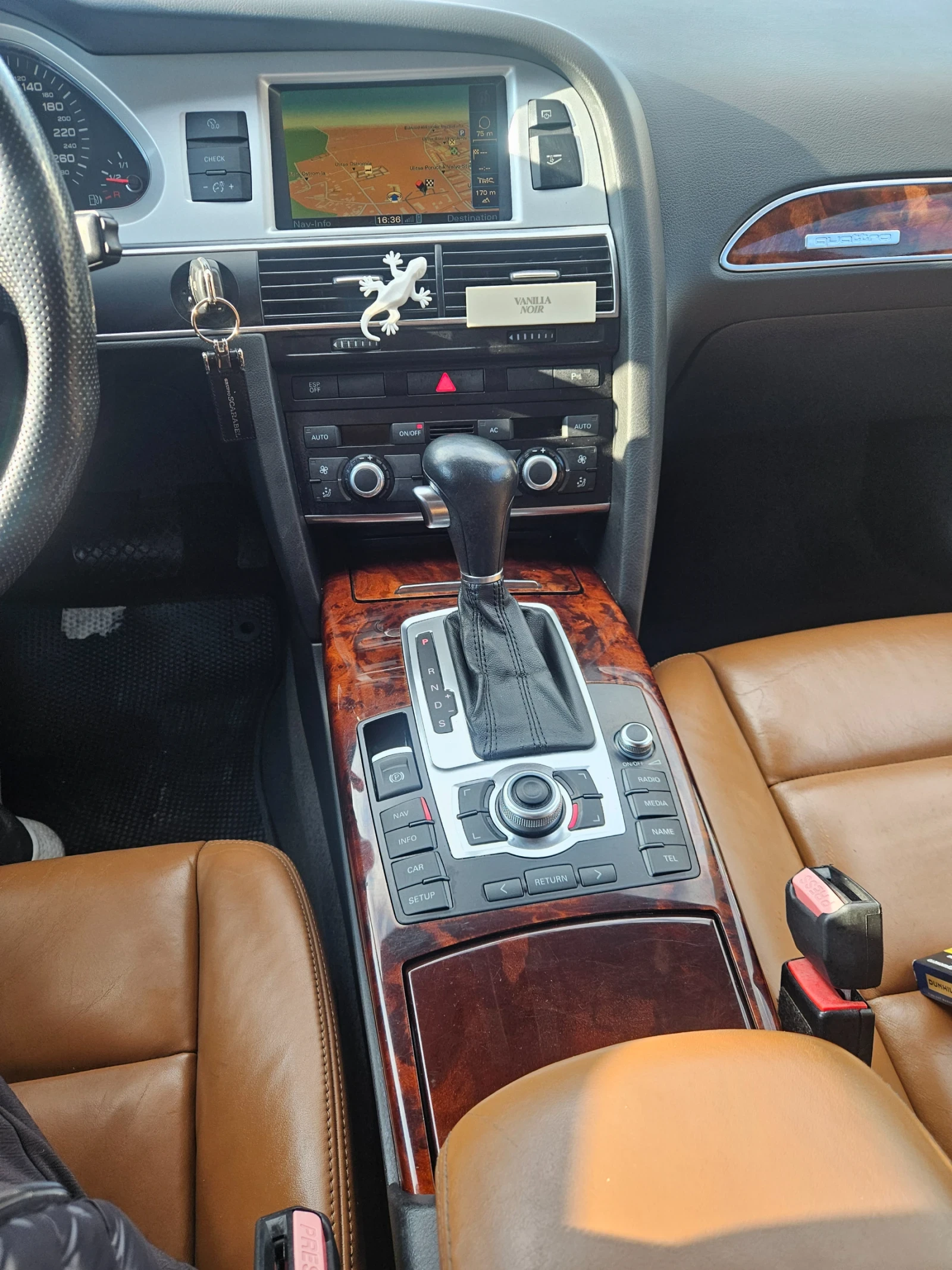 Audi A6, снимка 10 - Автомобили и джипове - 56633828