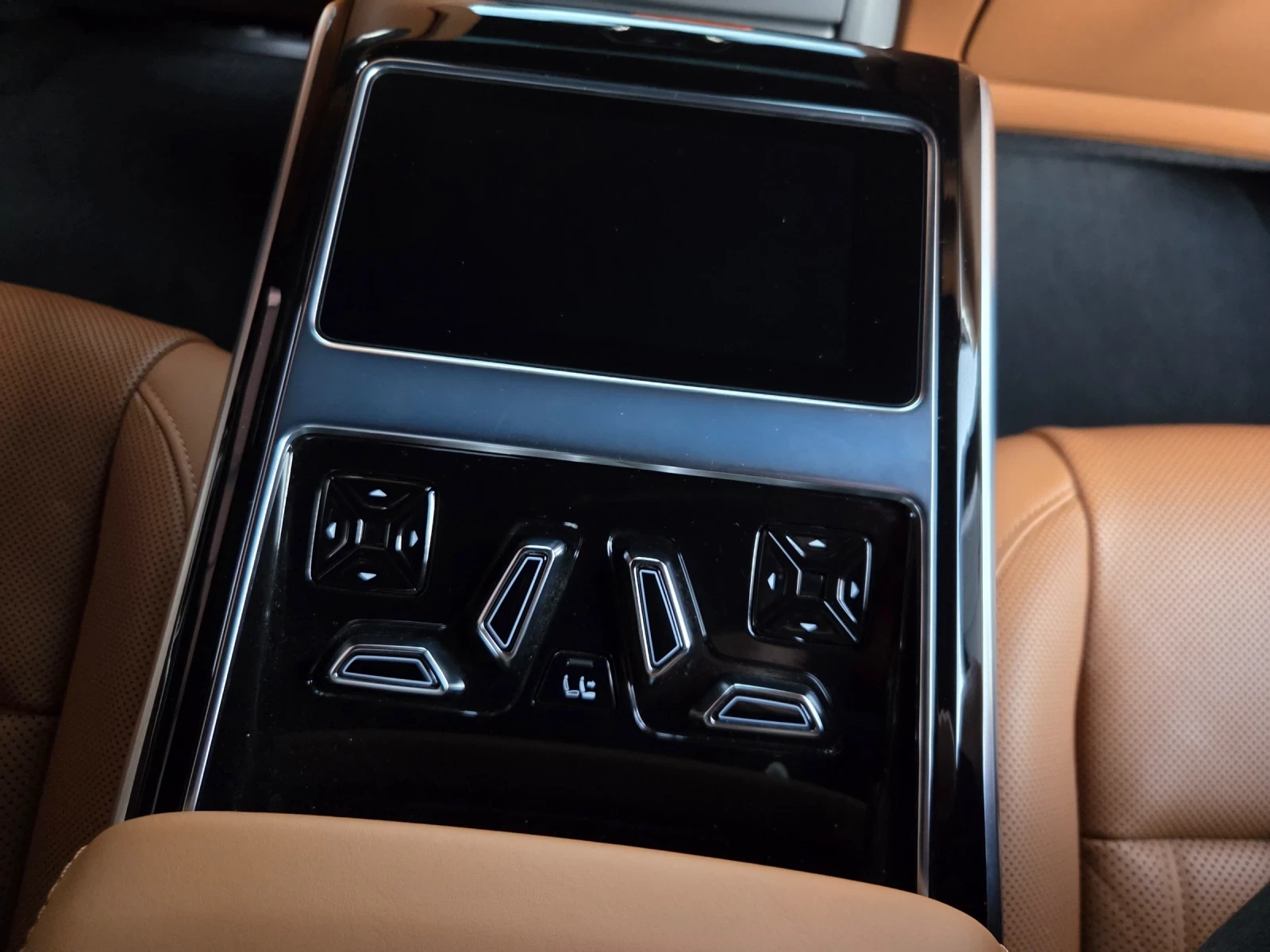 Audi A8 3.0 TDI, снимка 11 - Автомобили и джипове - 56643312