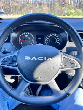 Dacia Duster Газ-бензин, снимка 10