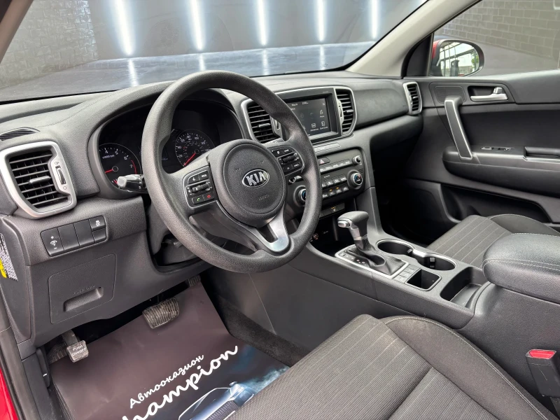 Kia Sportage 2.4 GDI AUTOMATIC, снимка 7 - Автомобили и джипове - 50311829