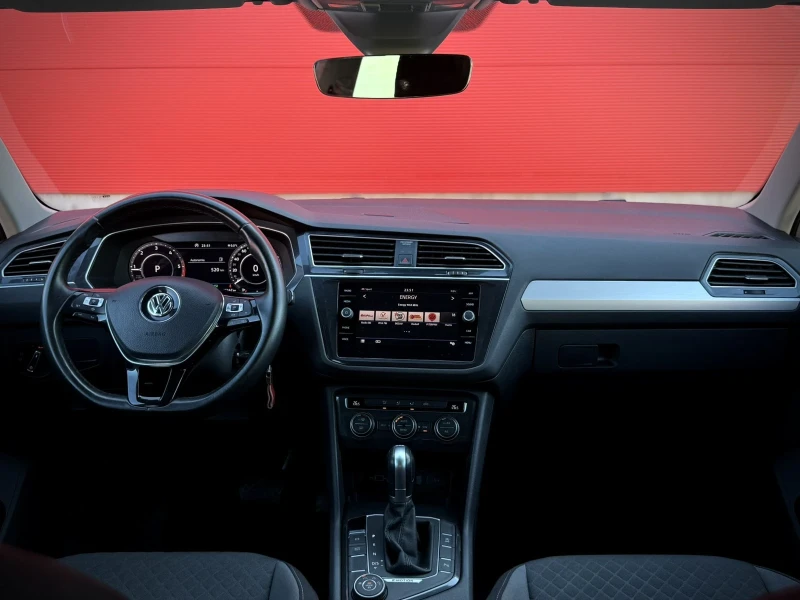 VW Tiguan R line Digital , снимка 9 - Автомобили и джипове - 53079047