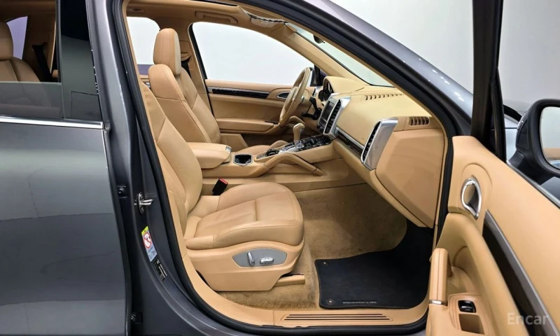 Porsche Cayenne, снимка 10 - Автомобили и джипове - 53239739