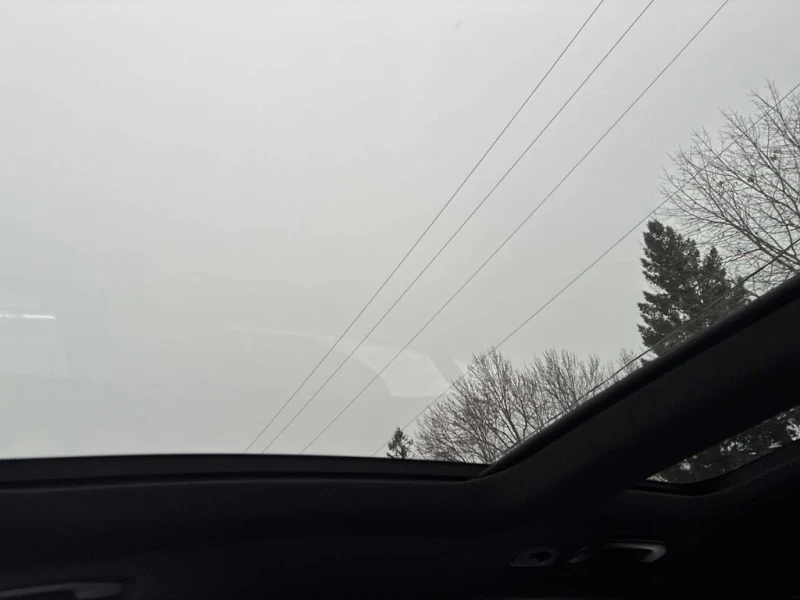 Mercedes-Benz GLC 300 4MATIC * ПАНОРАМА* ПРЕДСТАВИТЕЛСТВО НА MERCEDES* , снимка 12 - Автомобили и джипове - 53440756