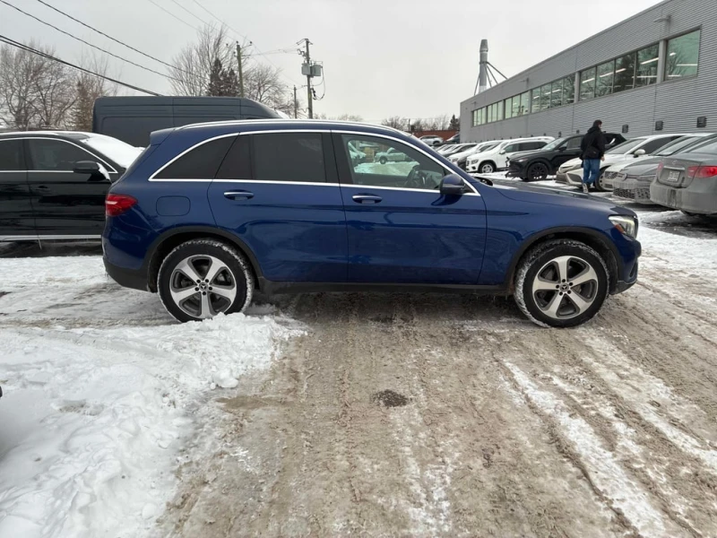 Mercedes-Benz GLC 300 4MATIC * ПАНОРАМА* ПРЕДСТАВИТЕЛСТВО НА MERCEDES* , снимка 4 - Автомобили и джипове - 53440756