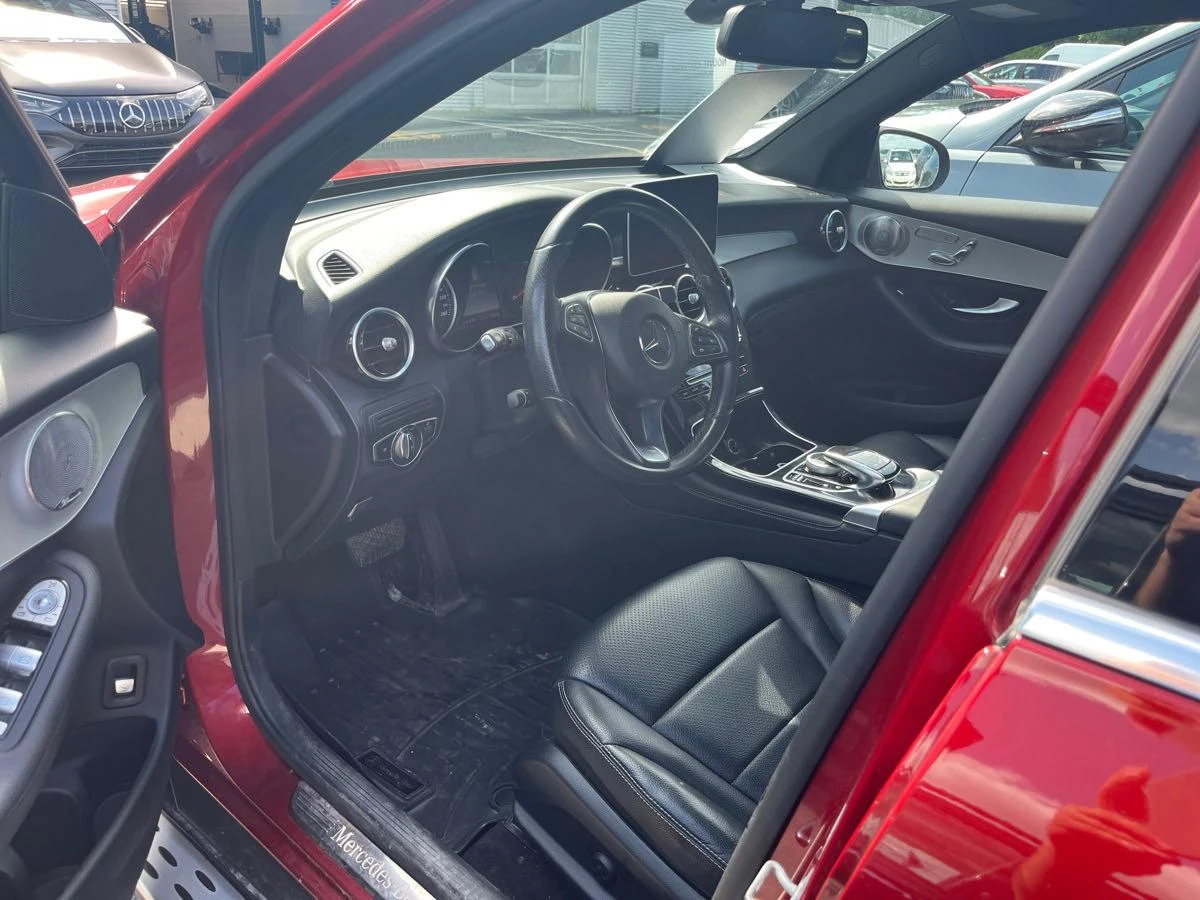 Mercedes-Benz GLC 300* Авто финансиране* Карфакс - изображение 5