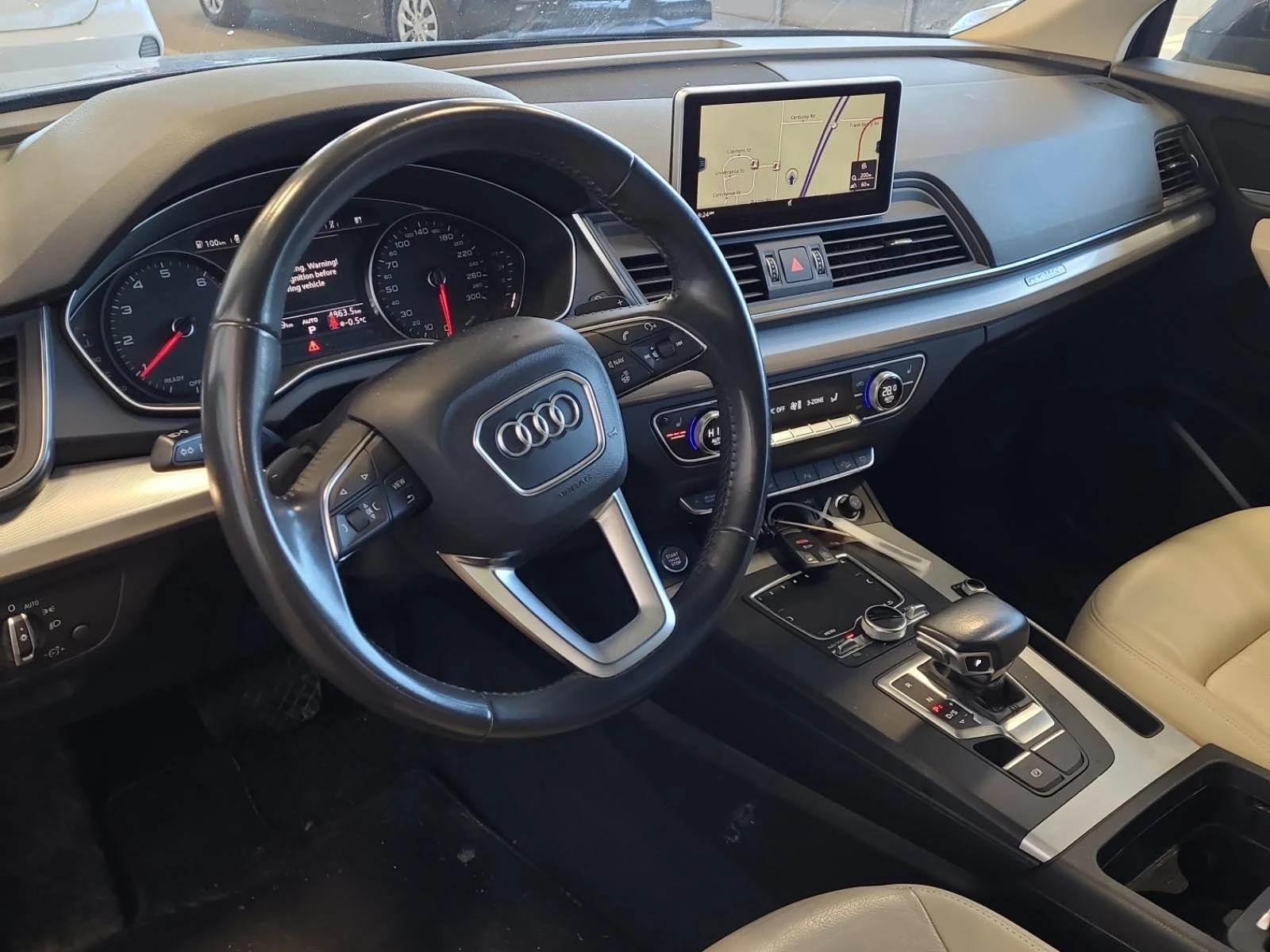 Audi Q5, снимка 10 - Автомобили и джипове - 53935487