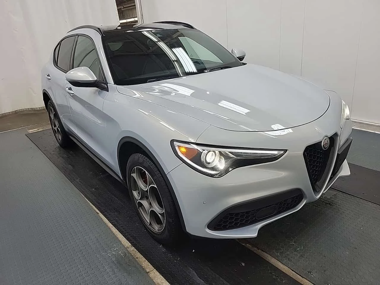 Alfa Romeo Stelvio * SPRINT * CARFAX * ПАНО * 2 КЛЮЧА * ДИСТРОНИК, снимка 2 - Автомобили и джипове - 54067006