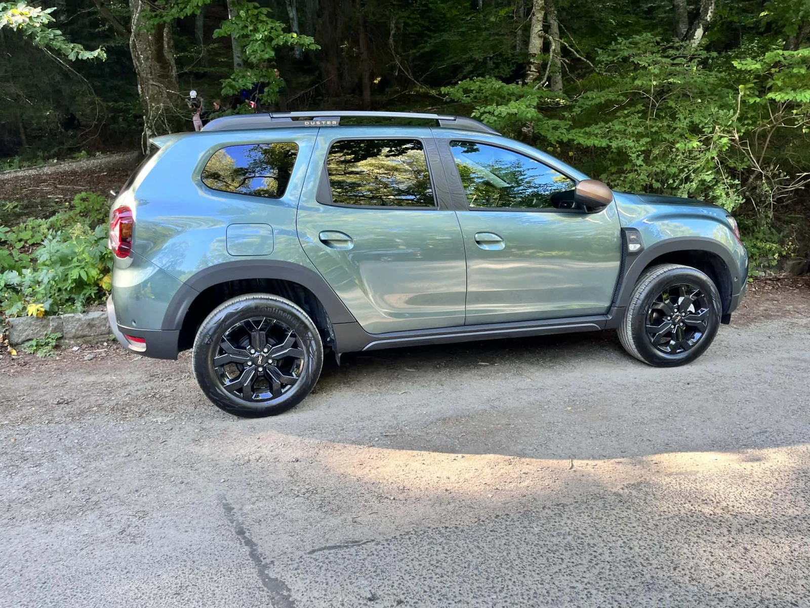 Dacia Duster Газ-бензин, снимка 7 - Автомобили и джипове - 54152172