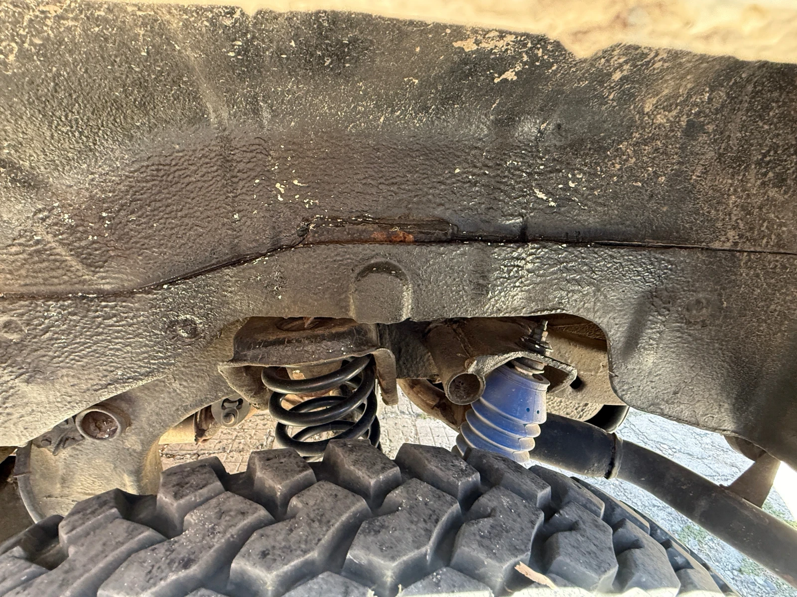 Suzuki Vitara 2000 HDI, снимка 6 - Автомобили и джипове - 54291631