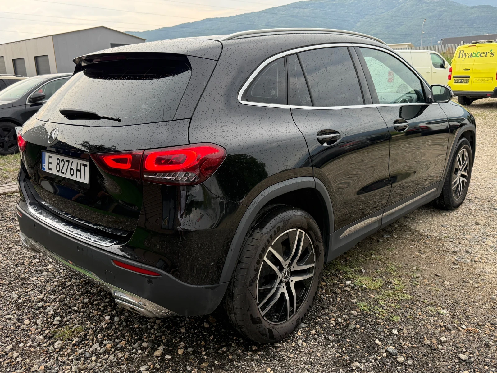 Mercedes-Benz GLA 200   FULL LED / DISTRONIC / КАМЕРА /, снимка 5 - Автомобили и джипове - 55037070