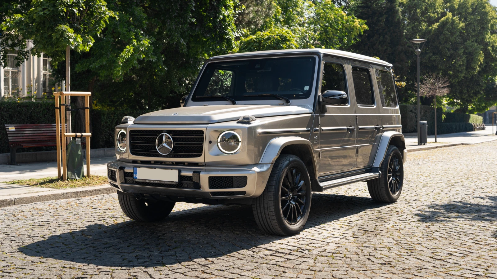 Mercedes-Benz G 500