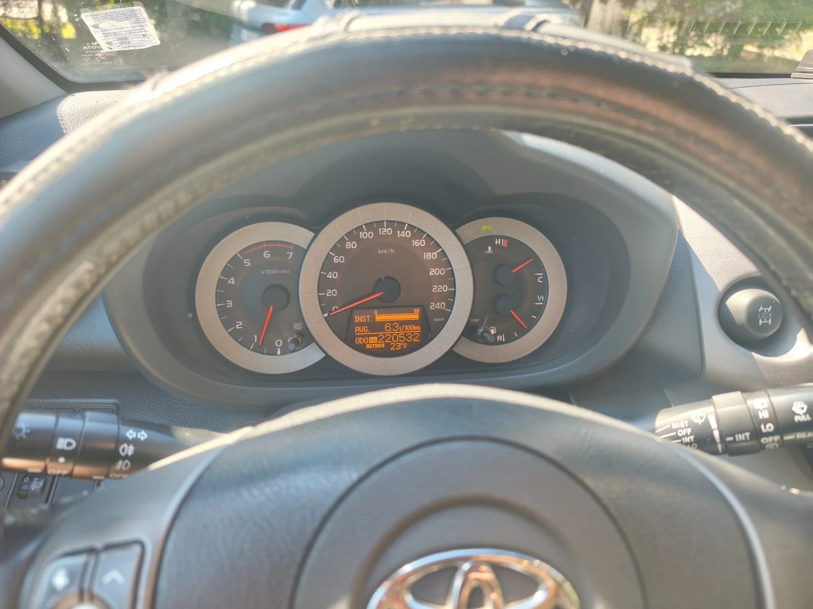 Toyota Rav4, снимка 14 - Автомобили и джипове - 55423711