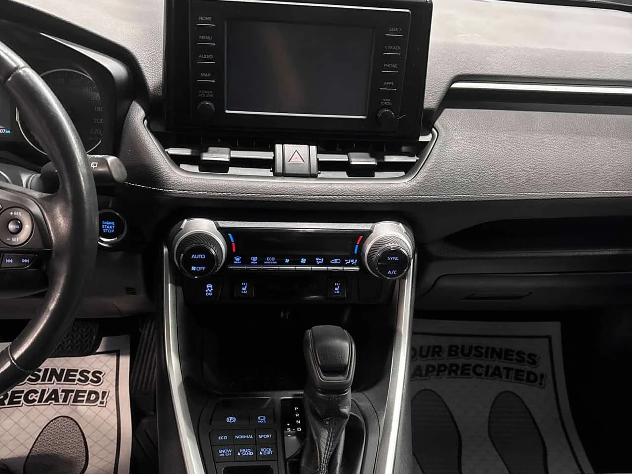 Toyota Rav4 * XLE * АВТОКРЕДИТ БЕЗ ПЪРВОНАЧАЛНА ВНОСКА* , снимка 9 - Автомобили и джипове - 55528009