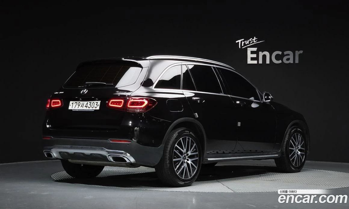 Mercedes-Benz GLC GLC300 4MATIC, снимка 2 - Автомобили и джипове - 56122813