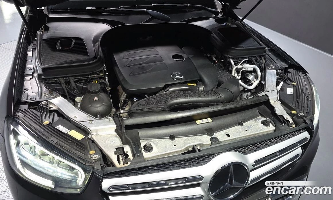 Mercedes-Benz GLC GLC300 4MATIC, снимка 6 - Автомобили и джипове - 56122813