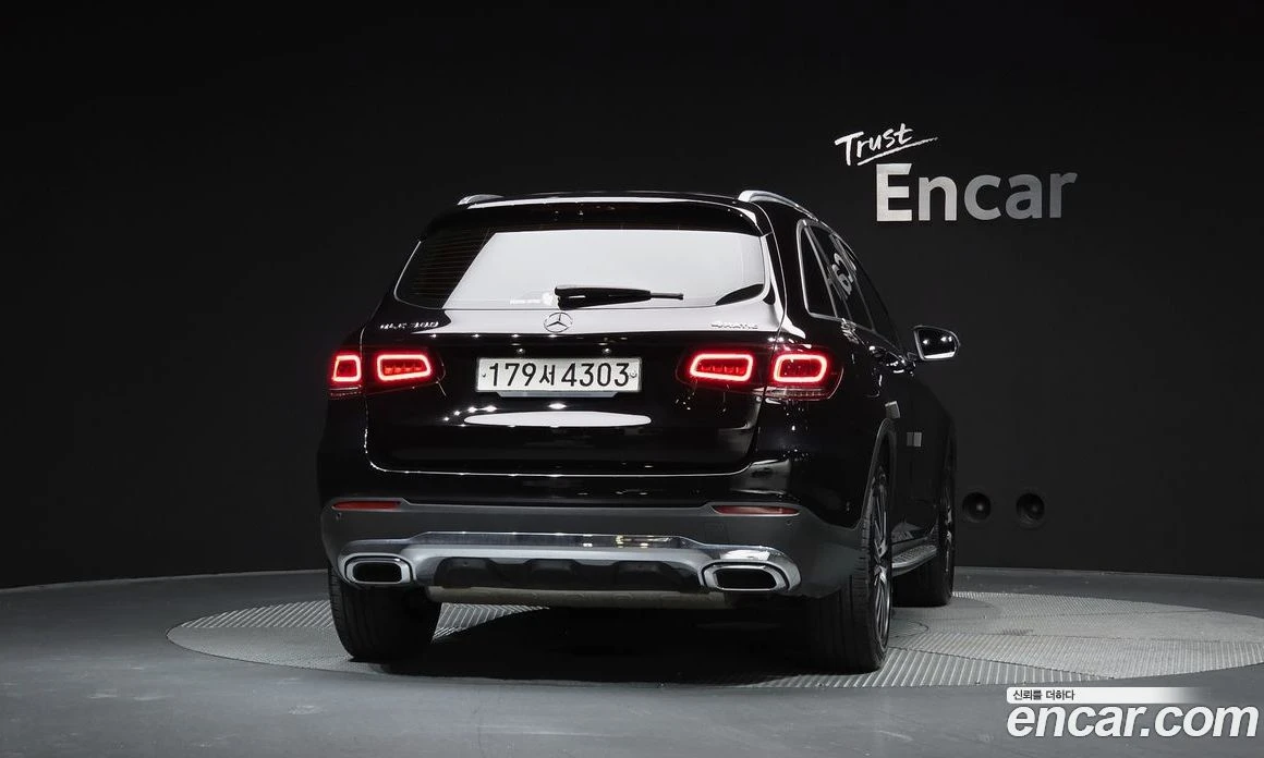 Mercedes-Benz GLC GLC300 4MATIC, снимка 4 - Автомобили и джипове - 56122813