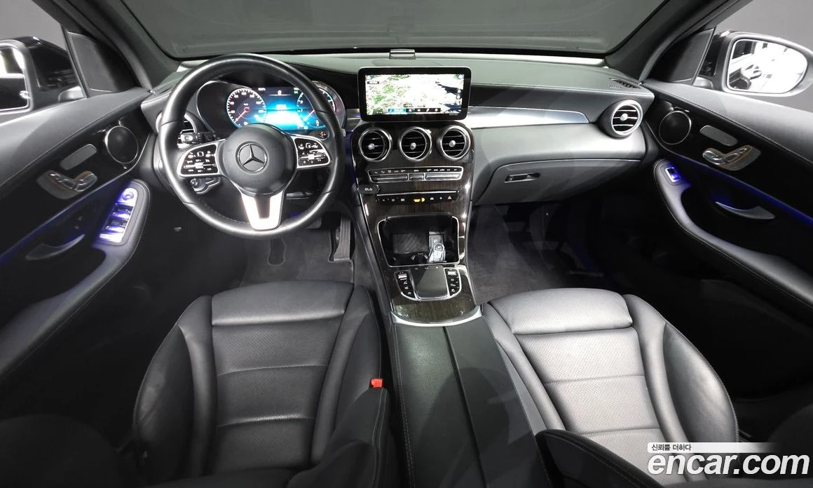 Mercedes-Benz GLC GLC300 4MATIC, снимка 10 - Автомобили и джипове - 56122813