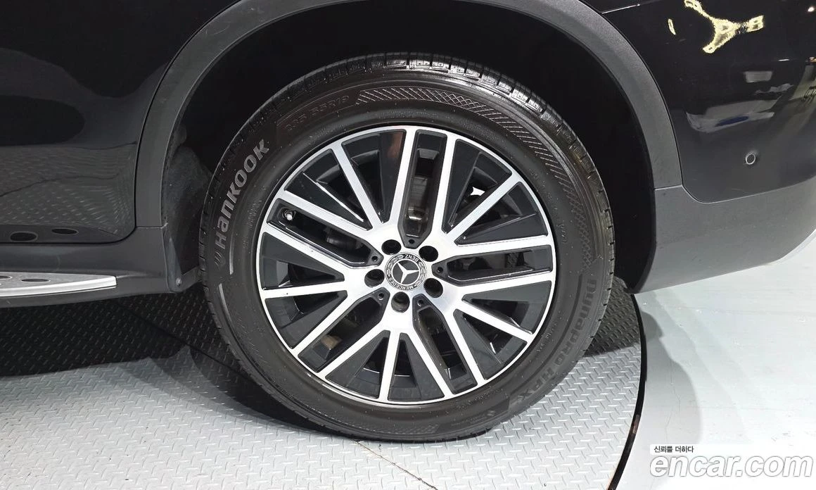 Mercedes-Benz GLC GLC300 4MATIC, снимка 7 - Автомобили и джипове - 56122813