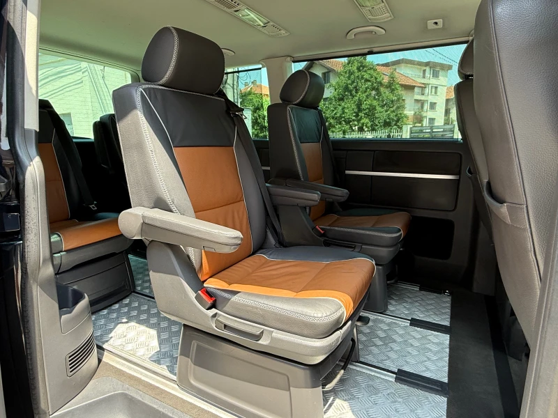 VW Caravelle PanAmericana-2.0BiTDI-AVTOMAT-4X4-CH, снимка 15 - Бусове и автобуси - 50603017