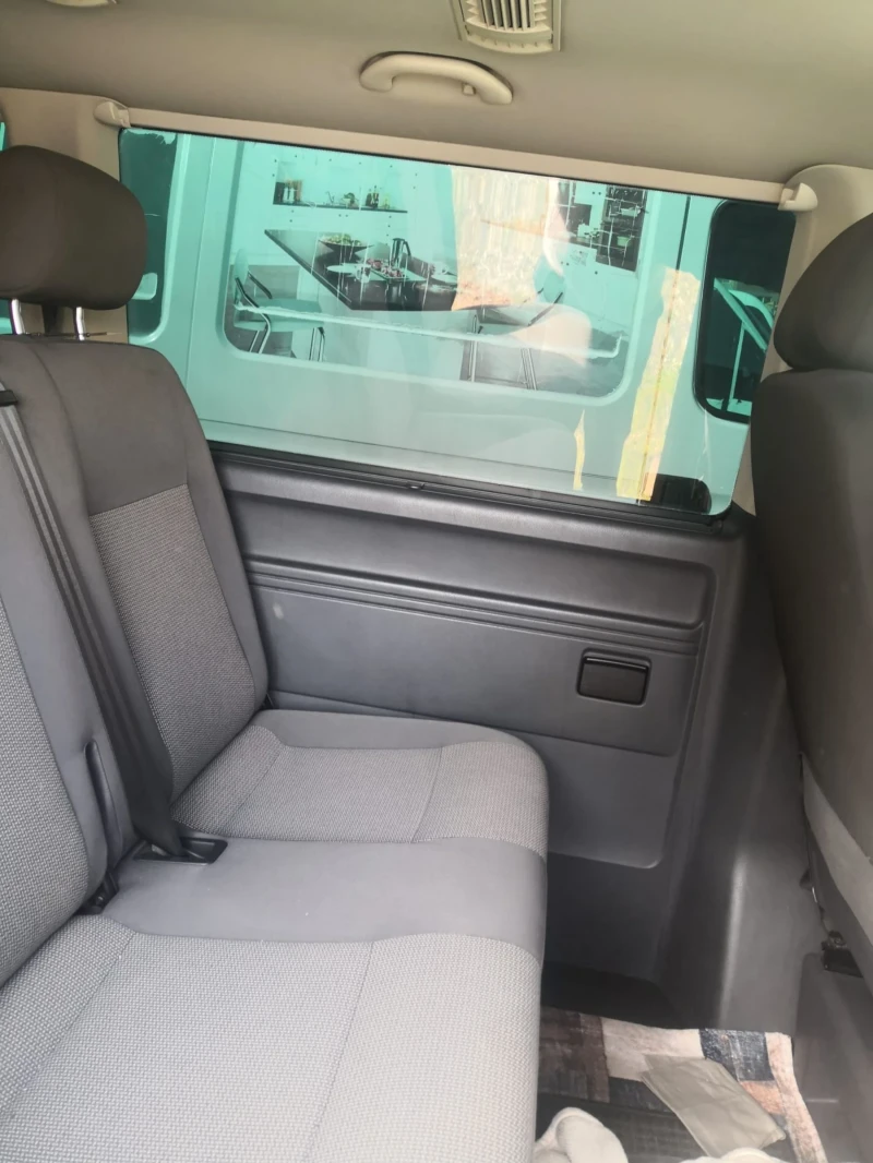 VW T5 2.0D, снимка 15 - Бусове и автобуси - 52355606