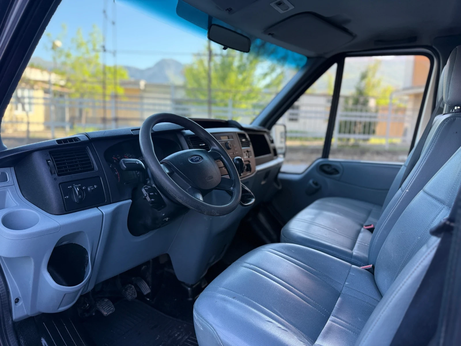 Ford Transit 2.2D-101kc, снимка 10 - Бусове и автобуси - 54338407