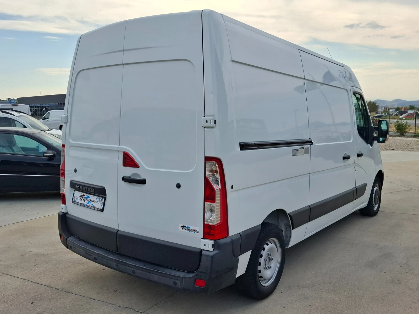 Renault Master 2.3CDTI/Климатик/Euro5B/220V, снимка 3 - Бусове и автобуси - 56161140