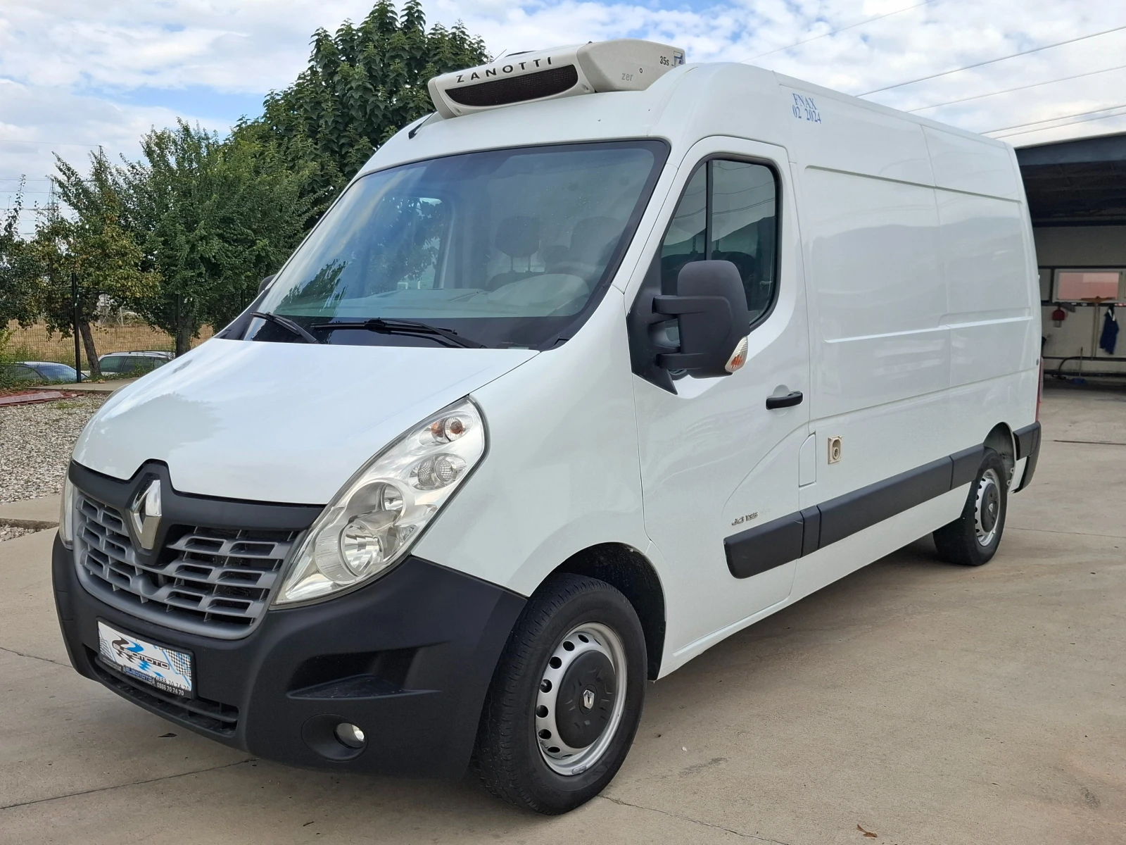 Renault Master 2.3CDTI/Климатик/Euro5B/220V
