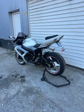 Suzuki Gsxr 750 к7, снимка 6