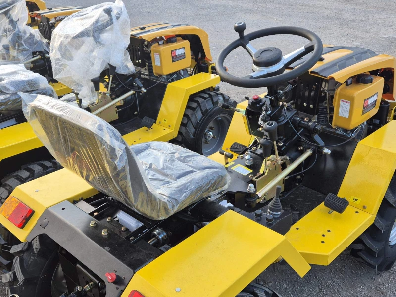 Трактор Друга марка НОВ Трактор - 4х4 - 12 к.с. - дизел - чупеща се ба, снимка 7 - Селскостопанска техника - 48467620