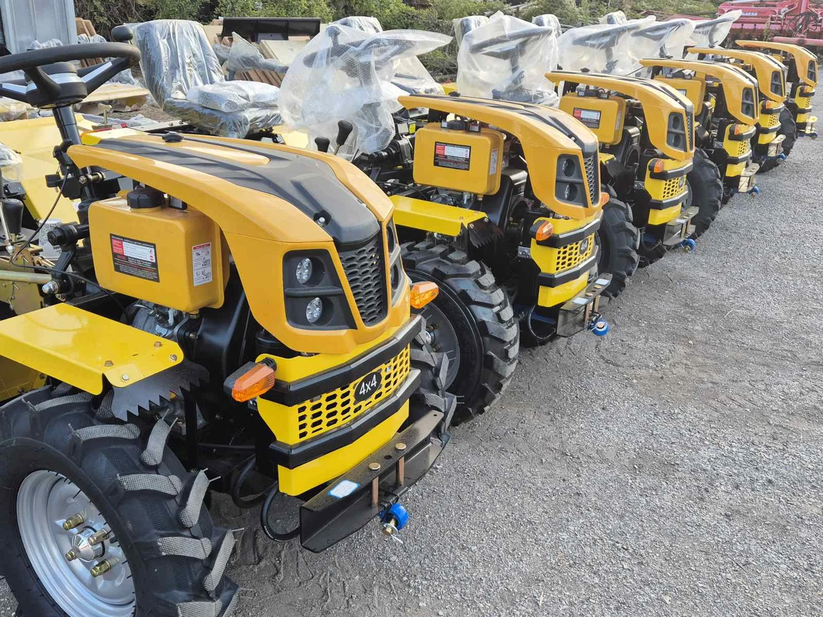    - 44 - 12 .. -  -    | Mobile.bg   13