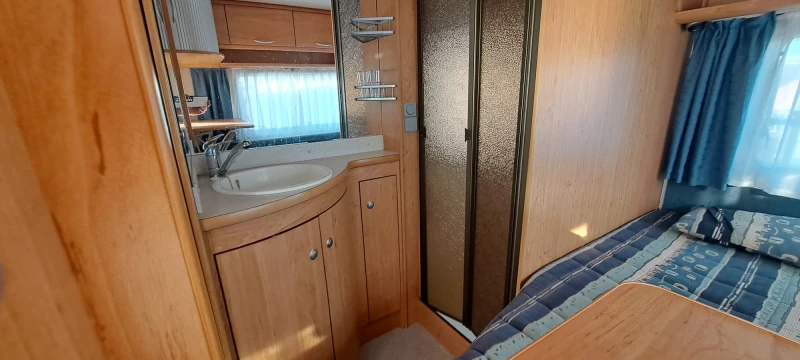 Каравана Knaus 450, снимка 6 - Каравани и кемпери - 52081150