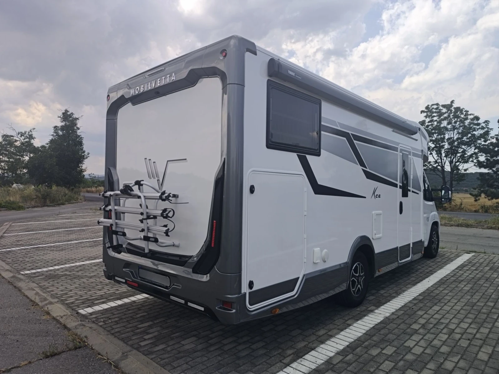 Кемпер Mobilvetta KEA P 85, снимка 3 - Каравани и кемпери - 56288741