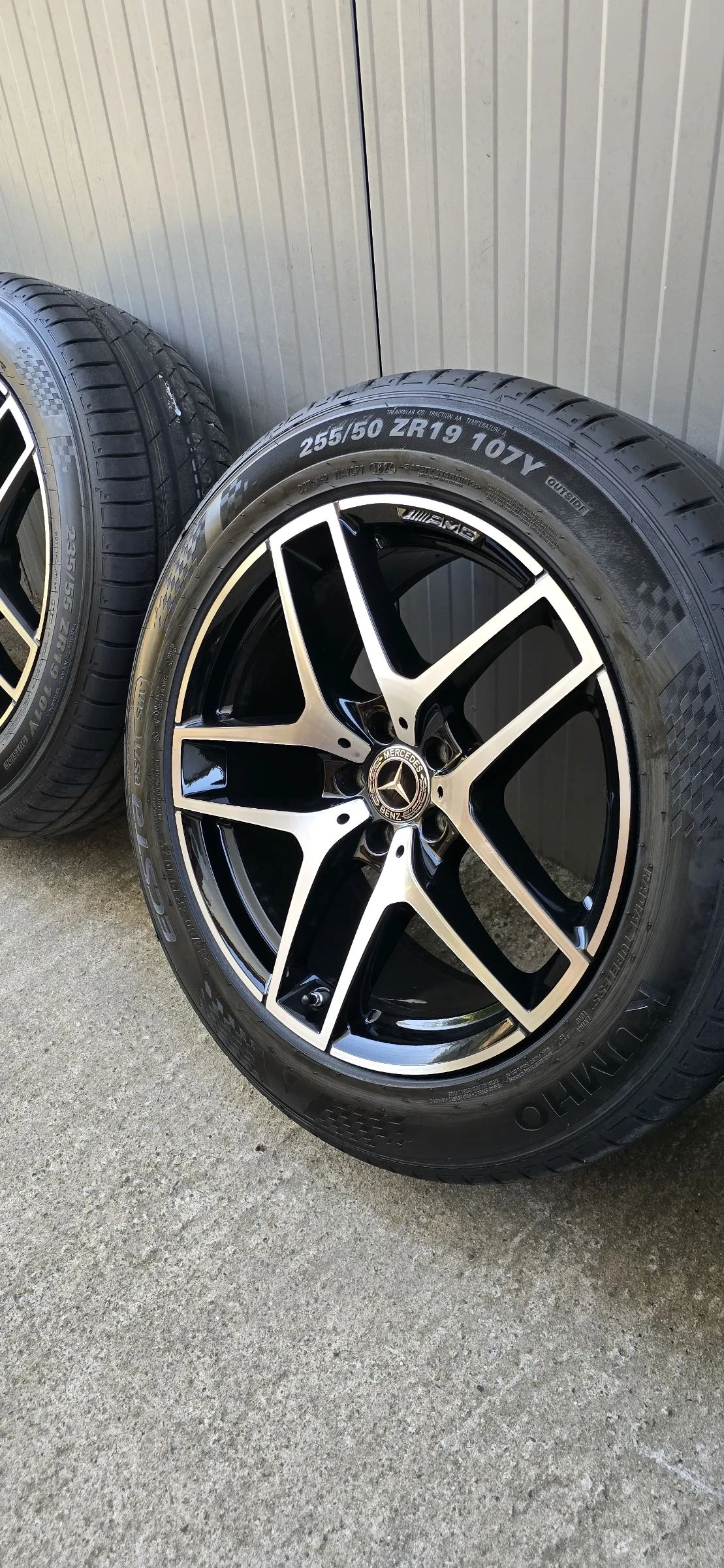 ���� � ������ 235/55R19 �� Mercedes-Benz GLC | Mobile.bg � ����������� 12