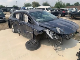 Renault Megane 1.2-бензин Турбо , снимка 3